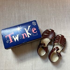 Vintage Twinkie Kids Dark Brown Sandals